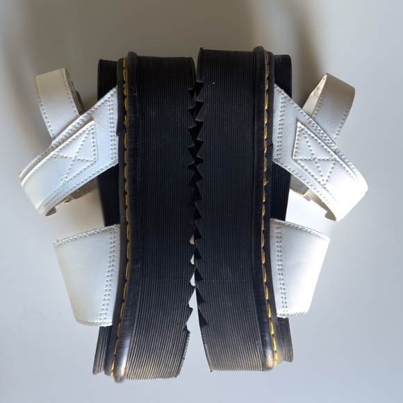 Dr. Martens Voss White Platform Sandals Size 6 - Picture 2 of 4